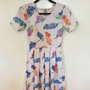 XS Lularoe Feather Amelia - UNICORN